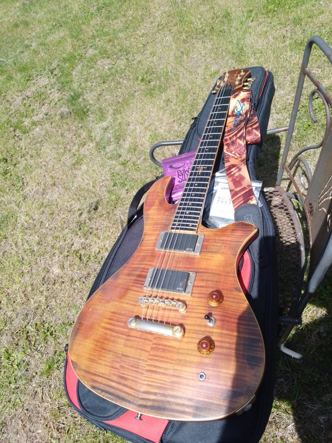 BC RICH Eagle Archtop Deluxe Antique Violin Bag Extras Hendrix EMG Player 🎸