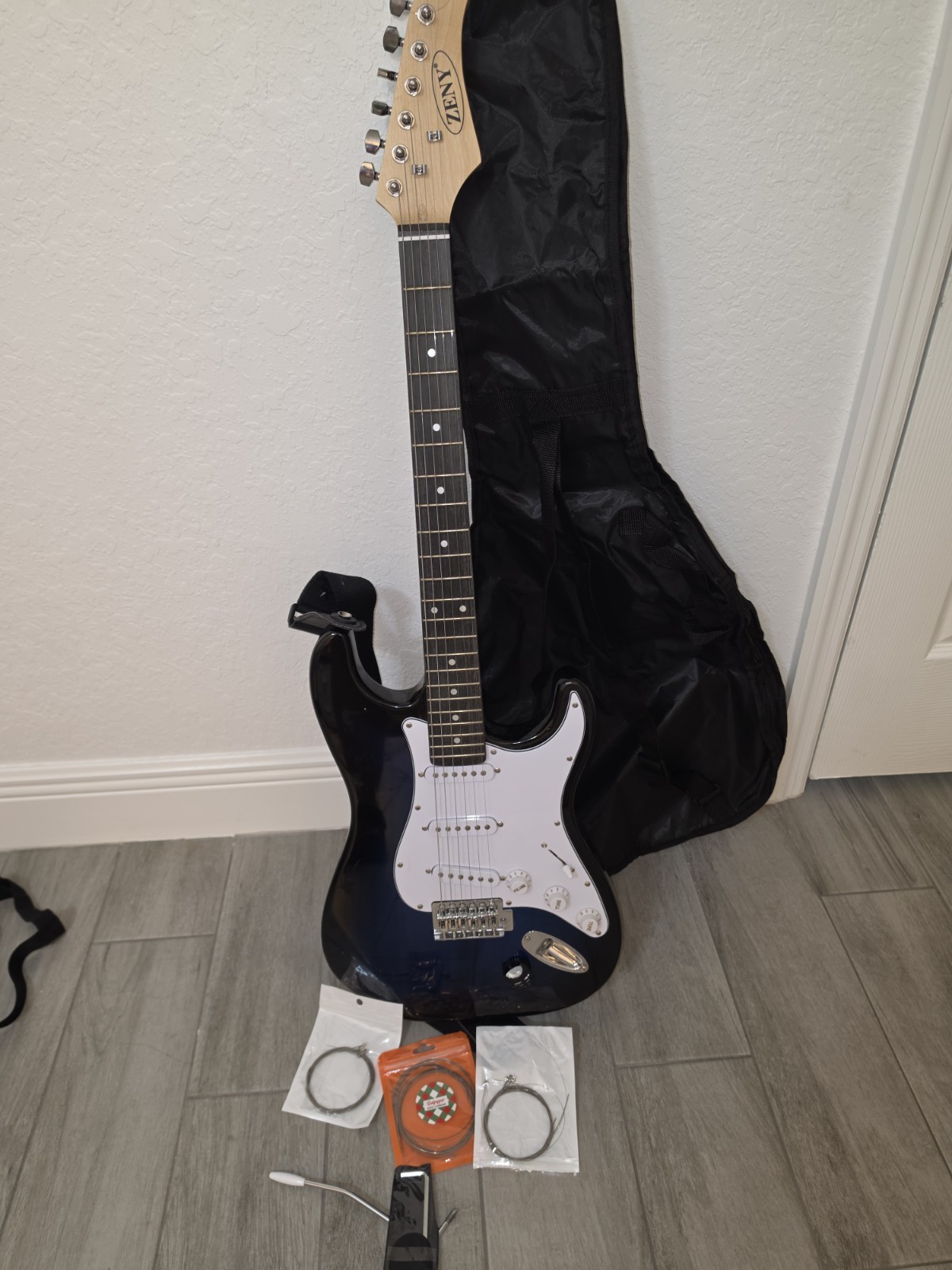 6-String Electric Guitar Solid