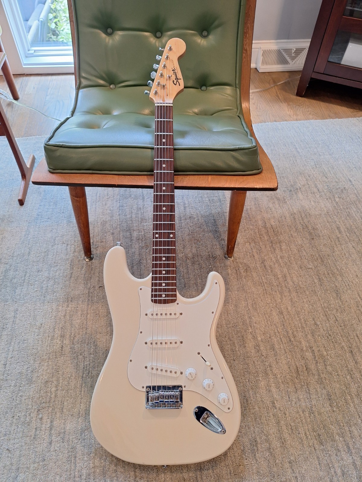 Fender Squier Bullet HT Stratocaster – White