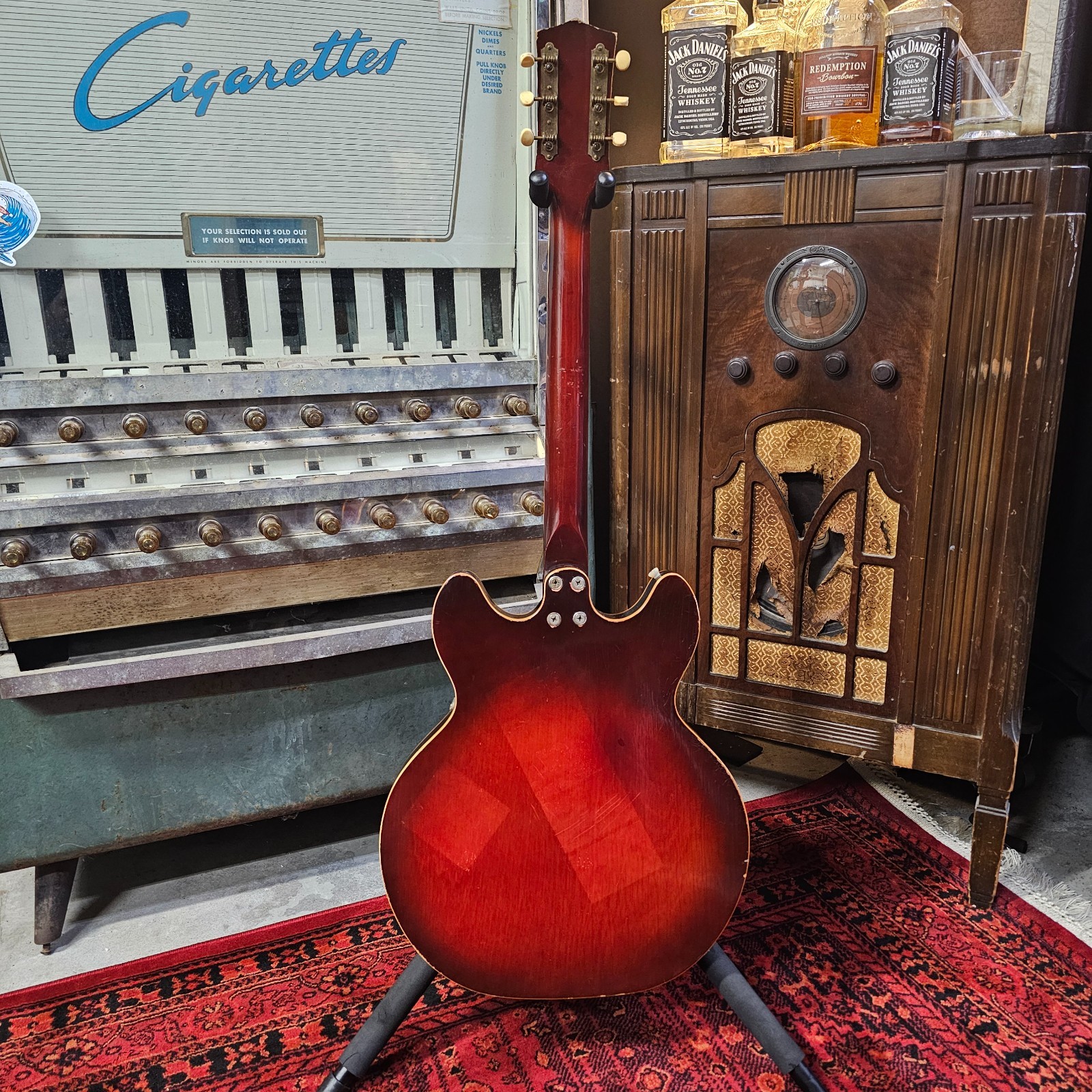 1972 Harmony Rocket H54-1 Redburst