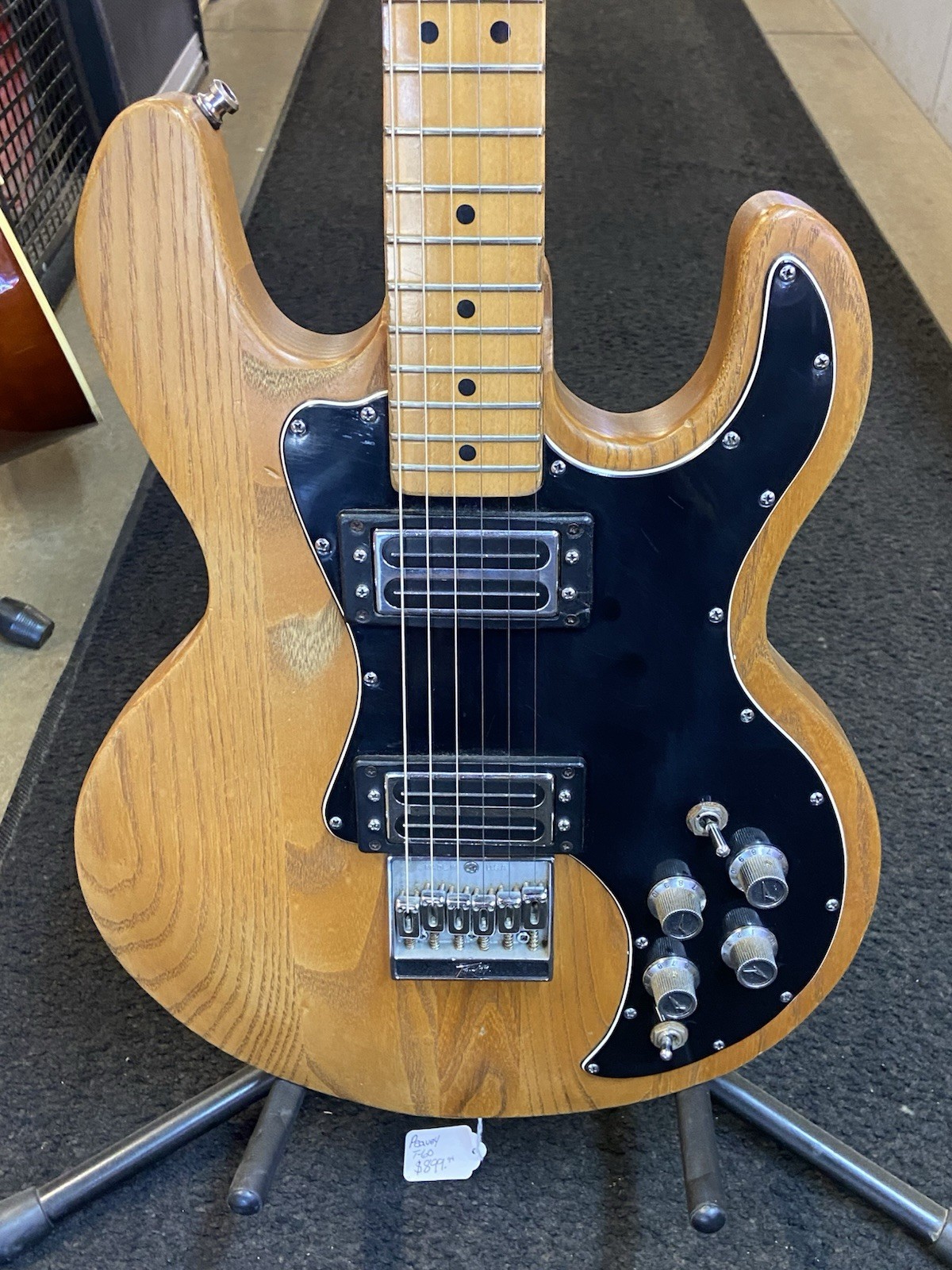 Peavey T-60 Electric Guitar