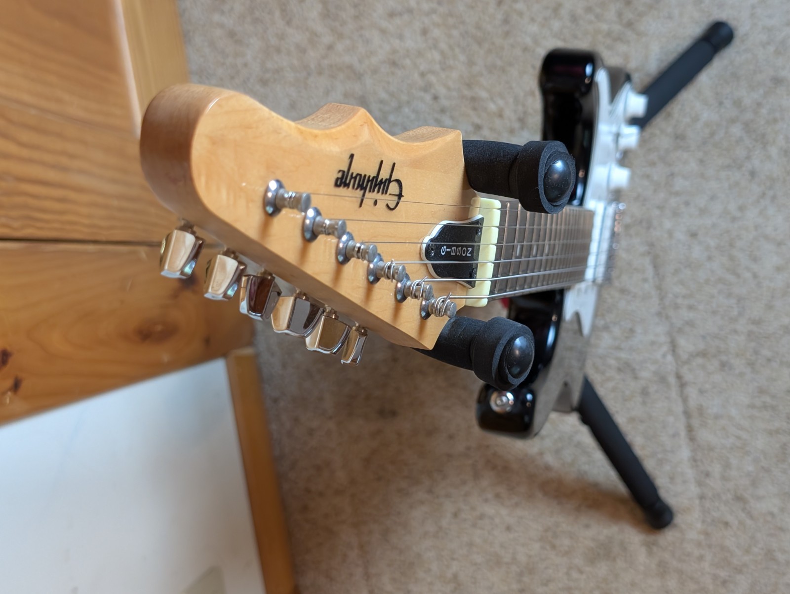 Epiphone S-210 FAT-210 (S-310) HSS Strat Style Electric Made In Korea MIK Black