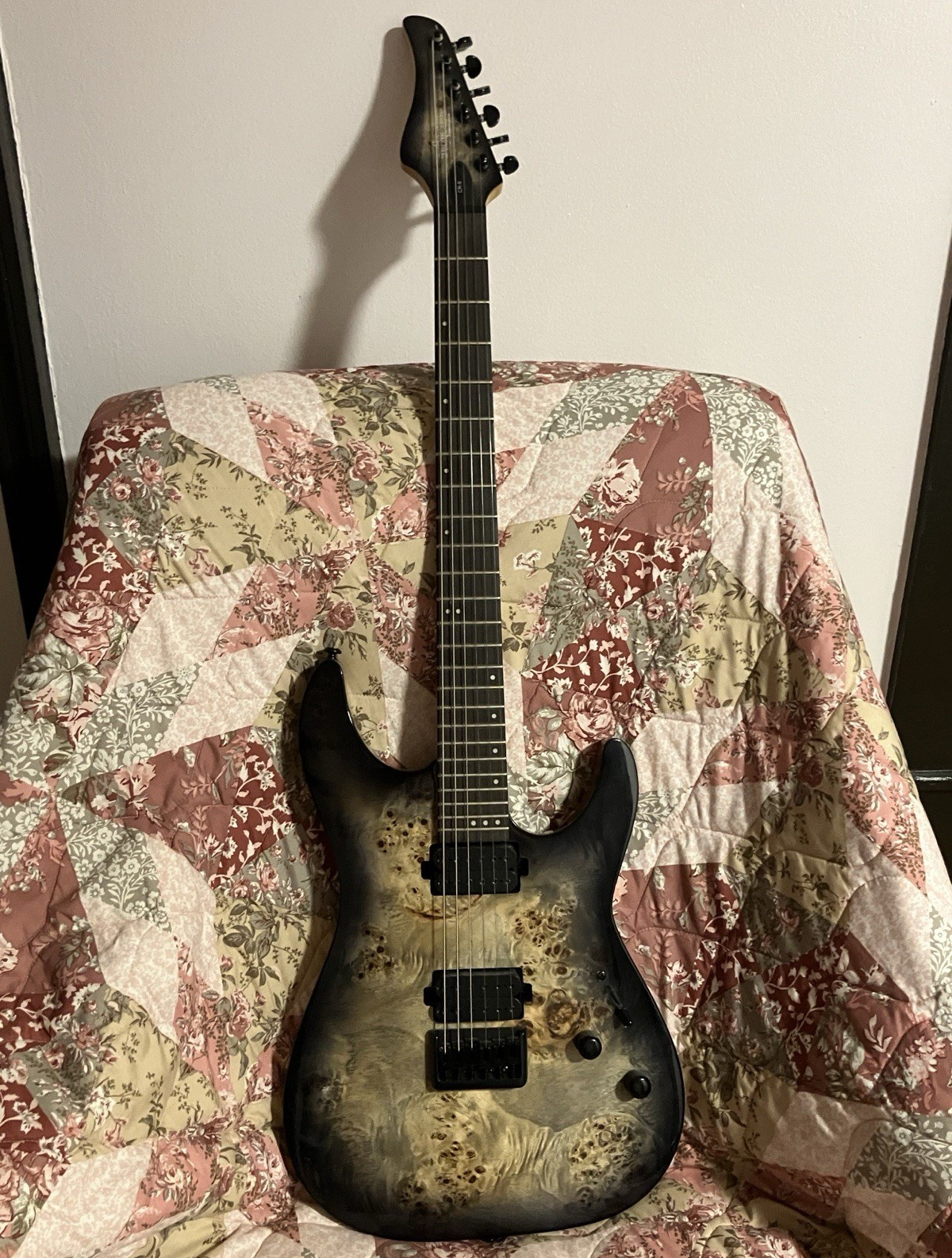 Schecter CR-6 Unique Charcoal Burst Poplar Burl Exotic Top Mahogany HH