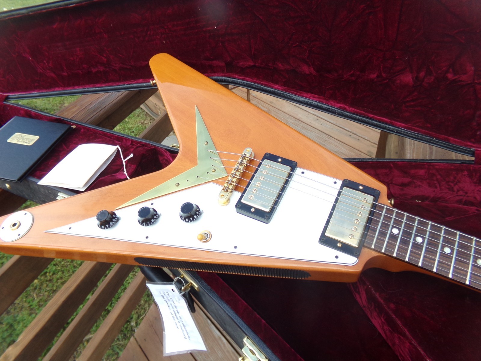Gibson Historic Custom Shop Reissue Flying V 1959 – Natural finish exceptional