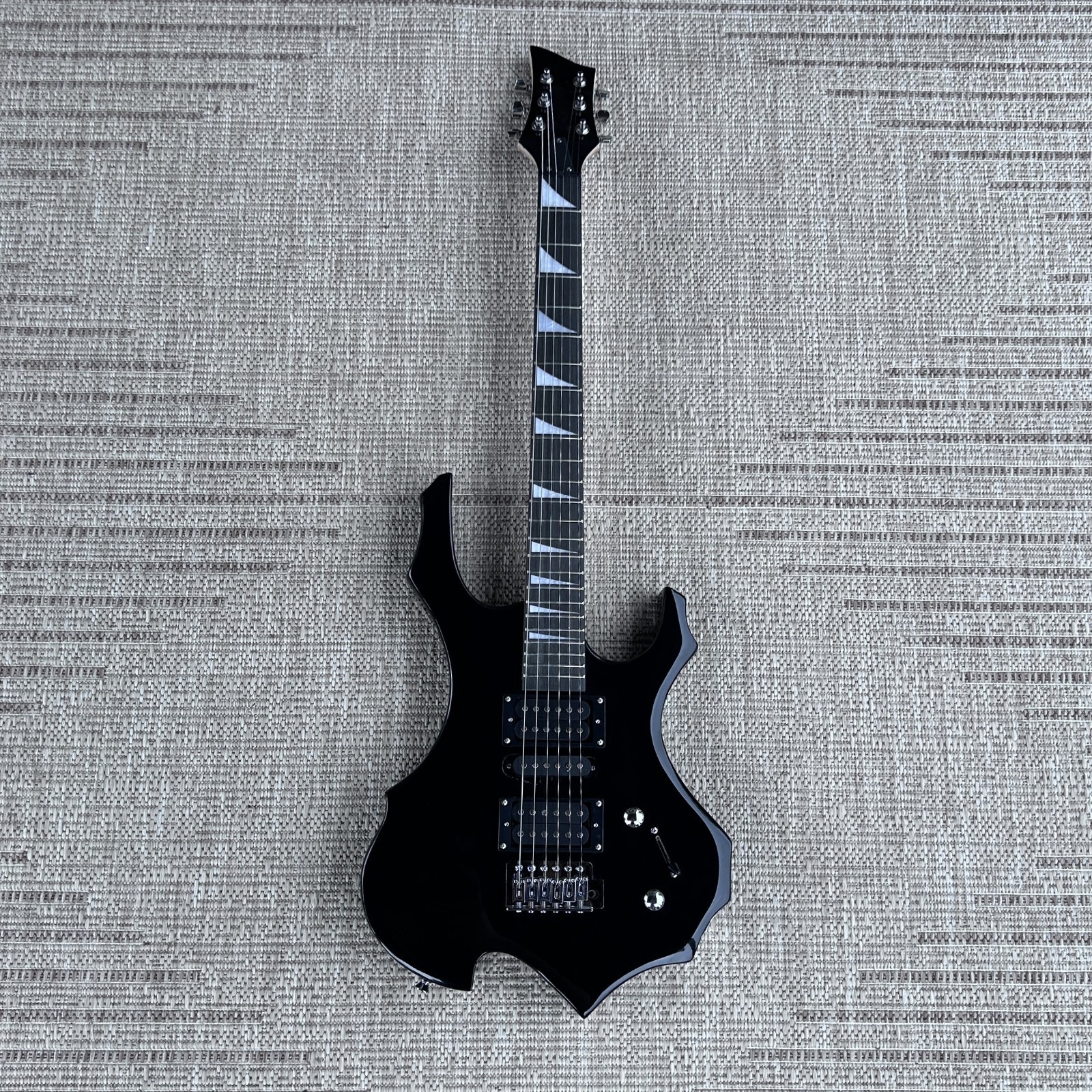 Full-Size Black Electric Guitar 24-Frets, Sawtooth Inlays, HSH Pickups, Gig Bag