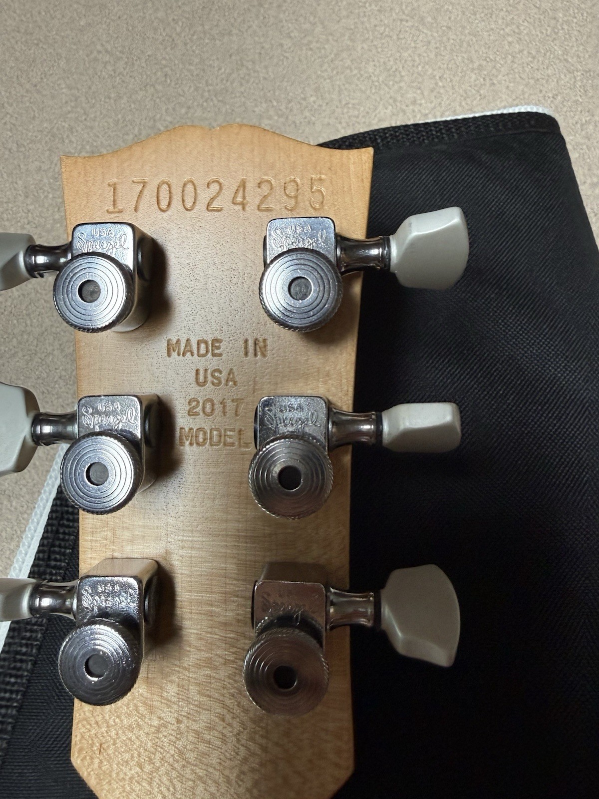 2017 Gibson Melody Maker 2
