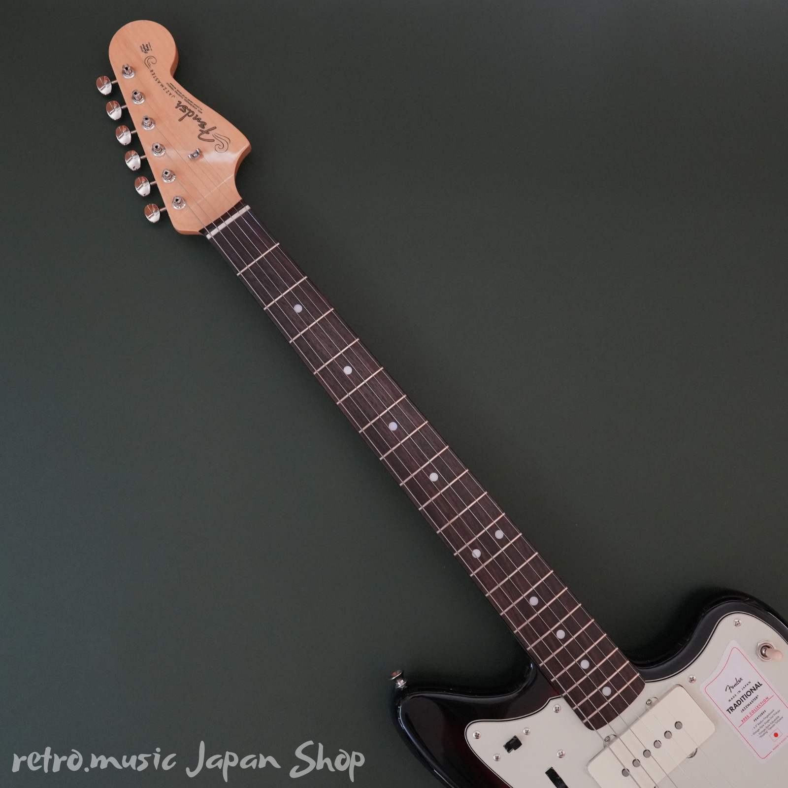 Fender Traditional 2025 60s Jazzmaster Competition 3-Color Sunburst Aged Natural