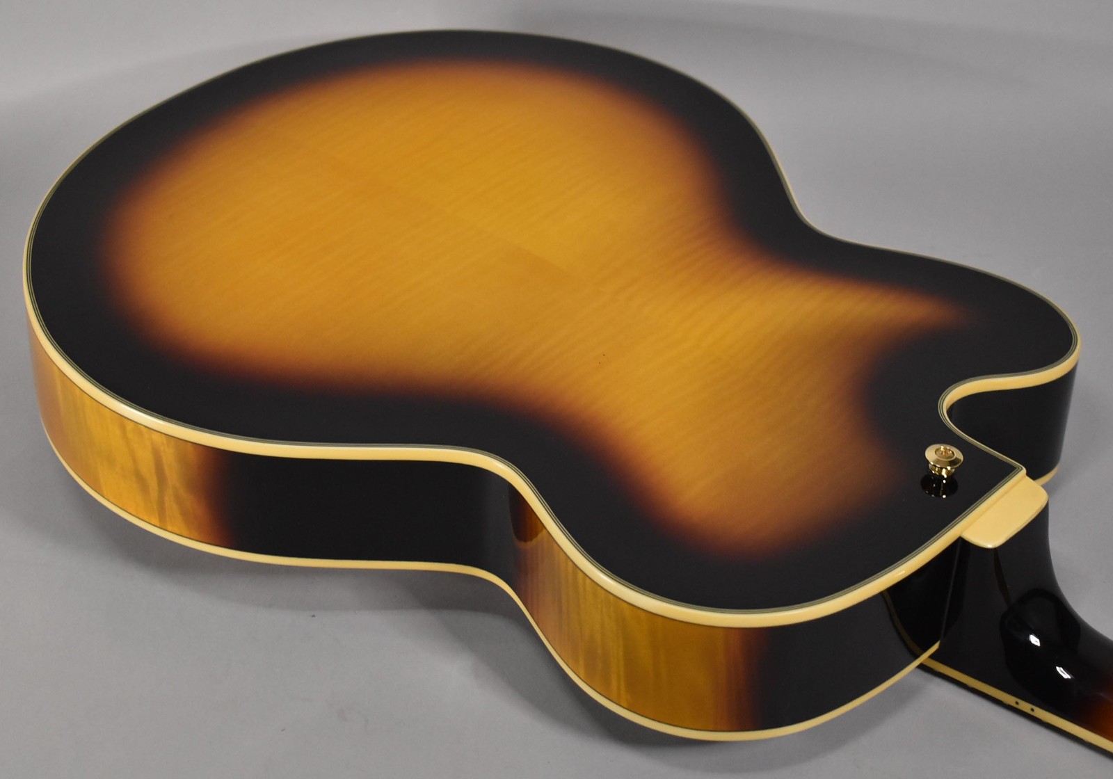 2023 Ibanez AF95FM-AYS Single-Cutaway Electric Archtop Sunburst