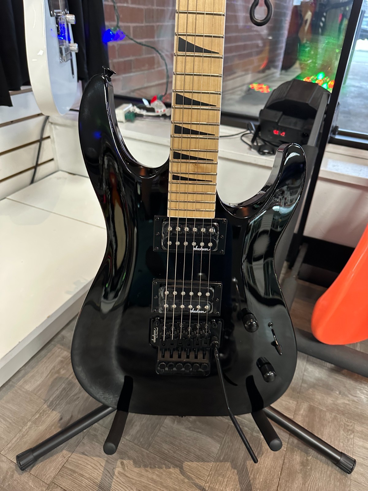Jackson JS32 Dinky DKA-M Electric Guitar (Gloss Black)