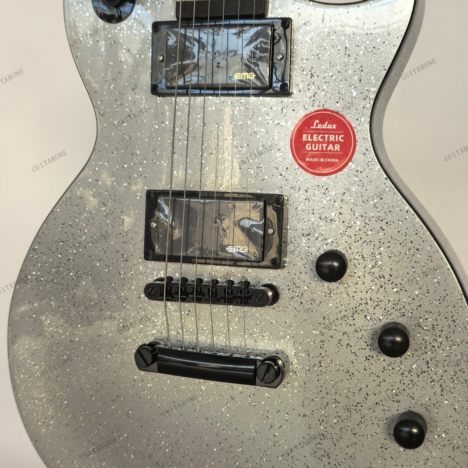 Silver Sparkel Classic Electric Guitar Active Stainless Steel Frets Solid Body