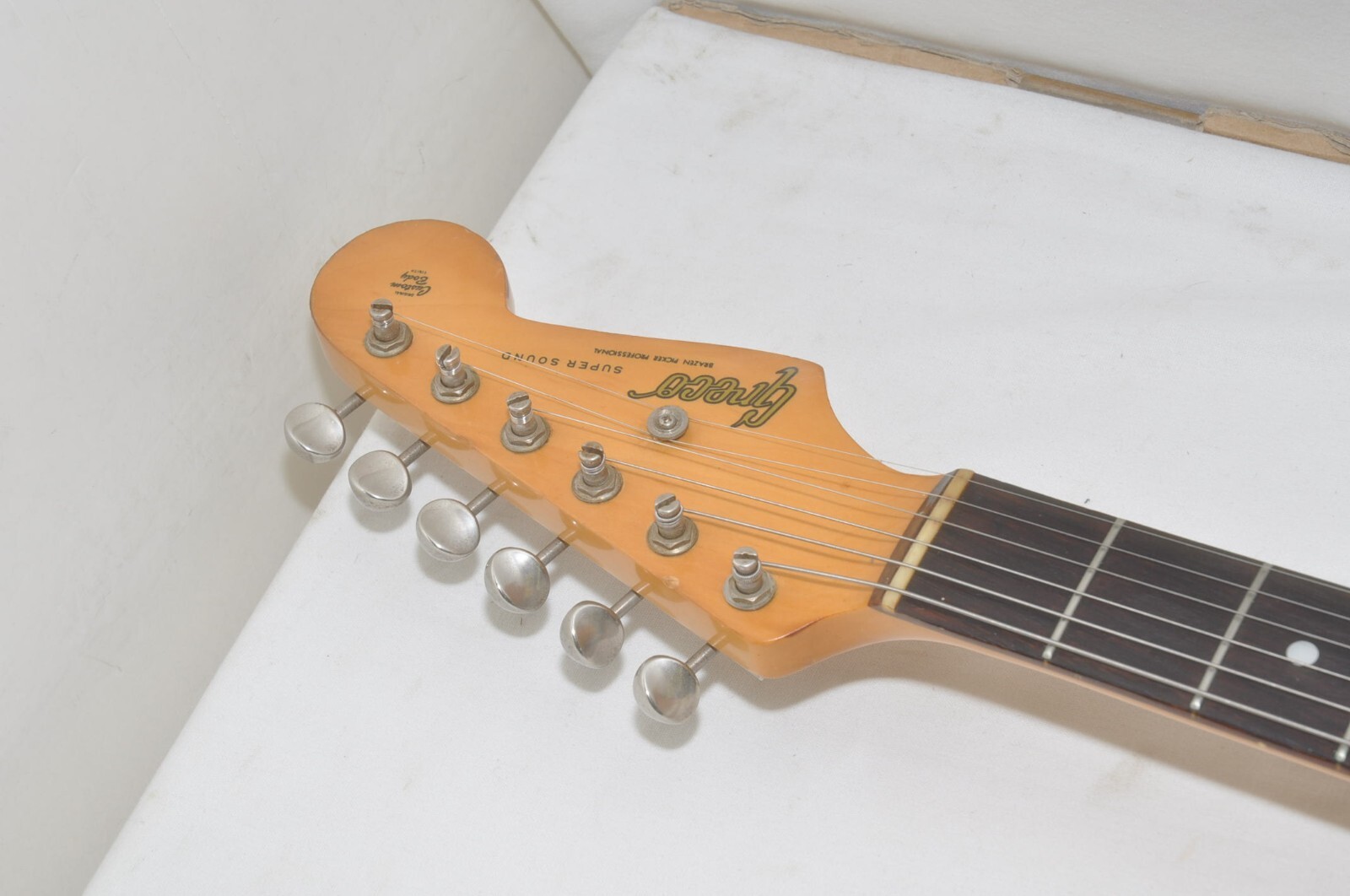 GRECO SE600J Stratocaster Electric Guitar Ref. No 6933