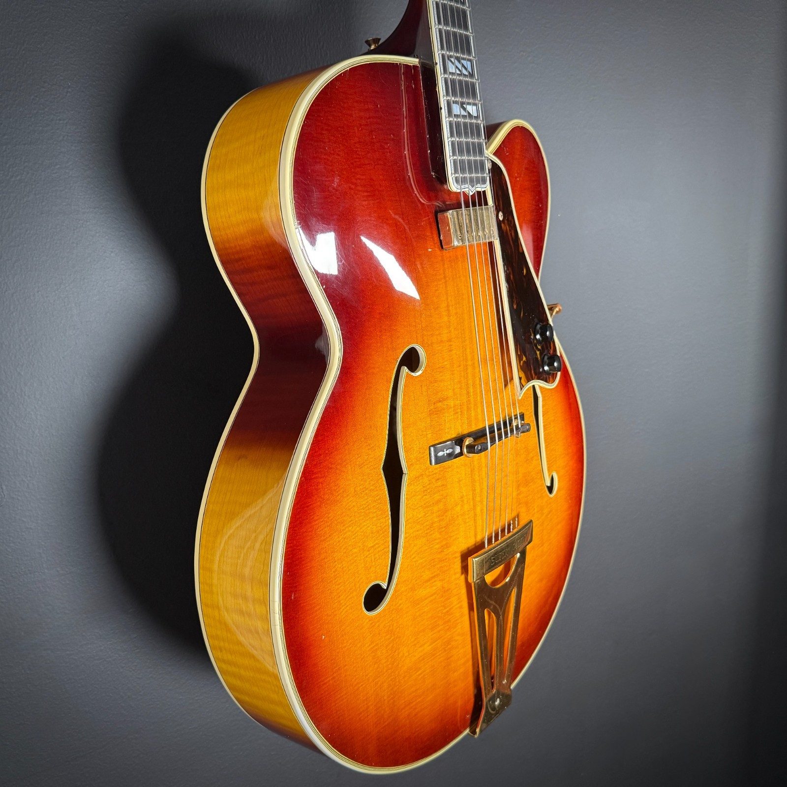 1968 Gibson Super 400C Acoustic Archtop with Floating Johnny Smith Pickup