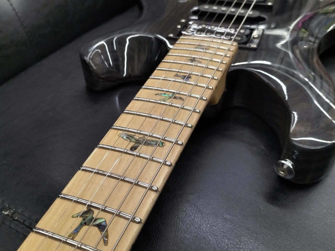 PAUL REED SMITH SE SWAMP ASH SPECIAL Electric Guitar-03