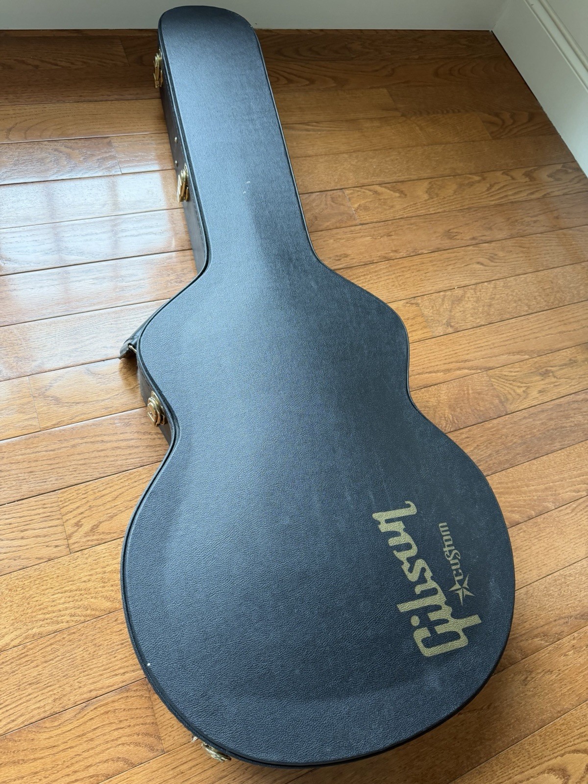 Gibson Custom Shop ES-335 Roy Orbison – Ebony Black