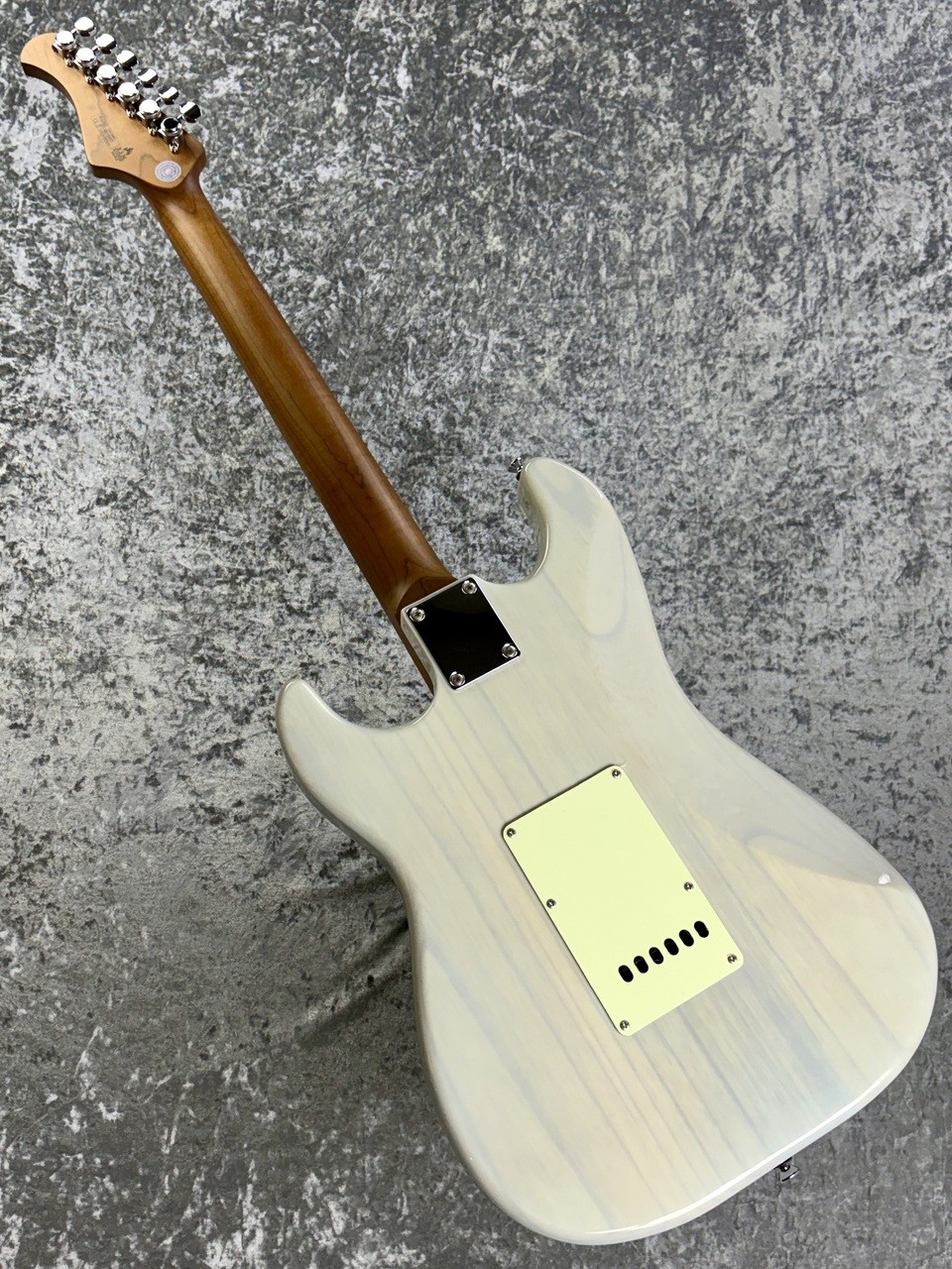 Bacchus BSH-900ASH RSM Electric Bass Guitar 4.09kg Used