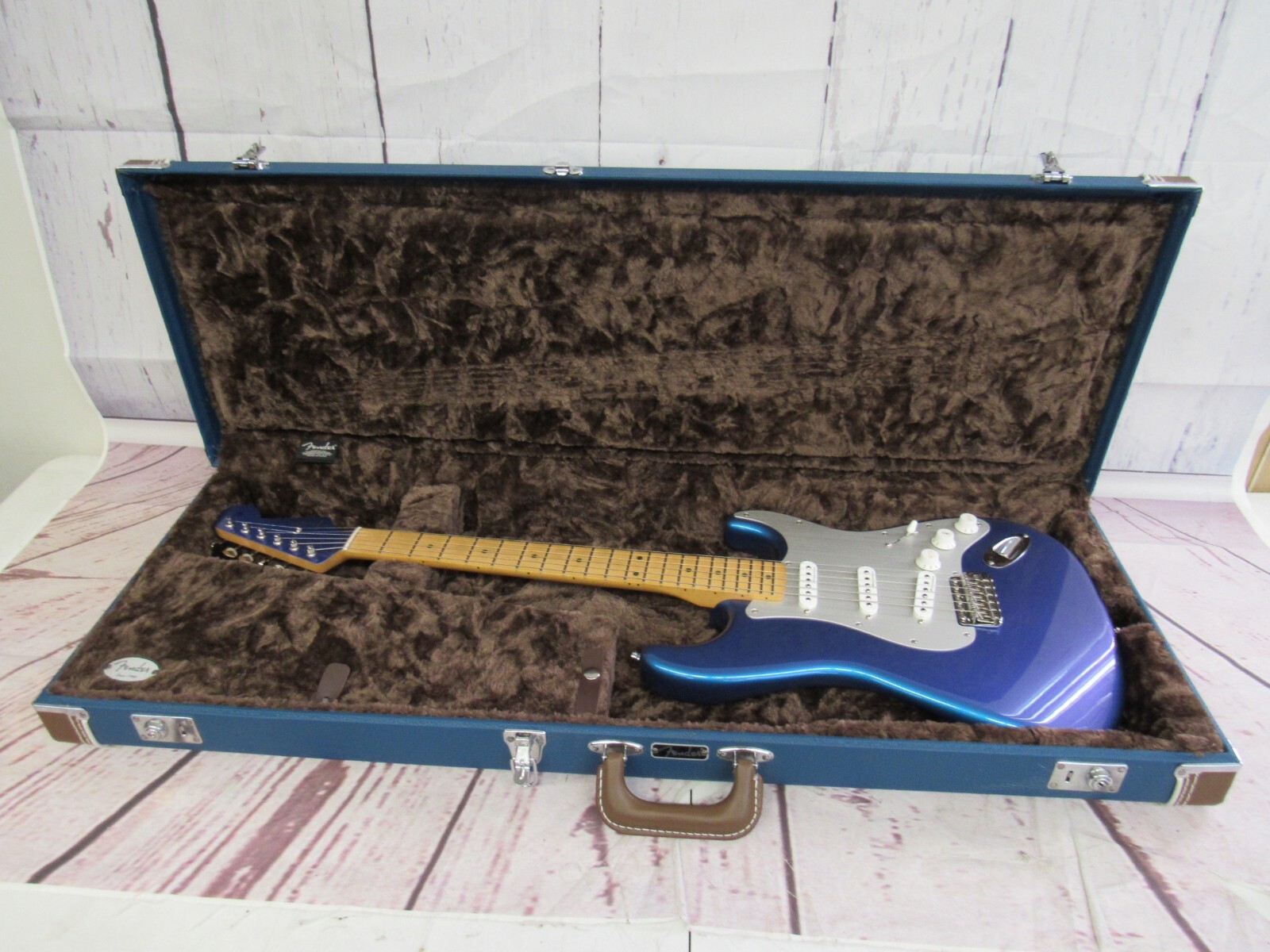 Fender H.E.R Stratocaster Electric guitar – Blue Marlin w/Hard Shell Case