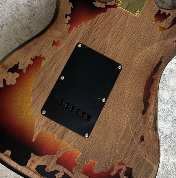 SRV Electric Guitar Custom Model: ST in Brown Relic, SSS Pickups, Gold Hardware