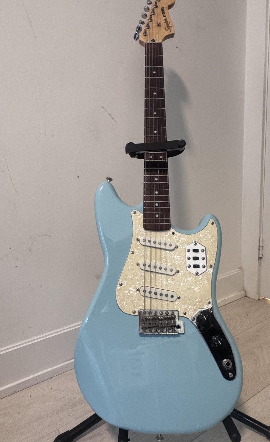 Rare & Discontinued Squier Cyclone – Sonic/Light Blue (Short Scale)