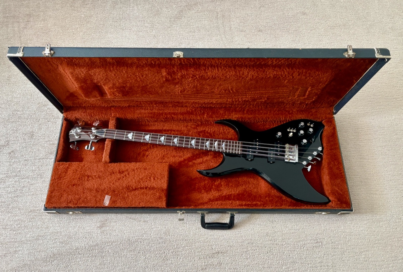 1982 B.C. Rich Bich 8-string Bass Black Case OHSC Made in USA Real Deal