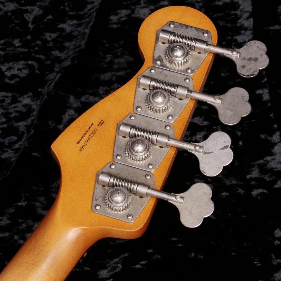 Fender / Vintera II Road Worn ’60s Precision Bass Charcoal Frost Metallic