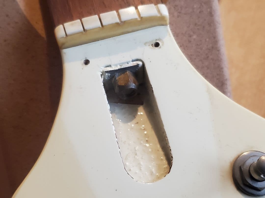 Fernandes Flying V 70’s White Electric Guitar W/Gig Bag Shipping From Japan
