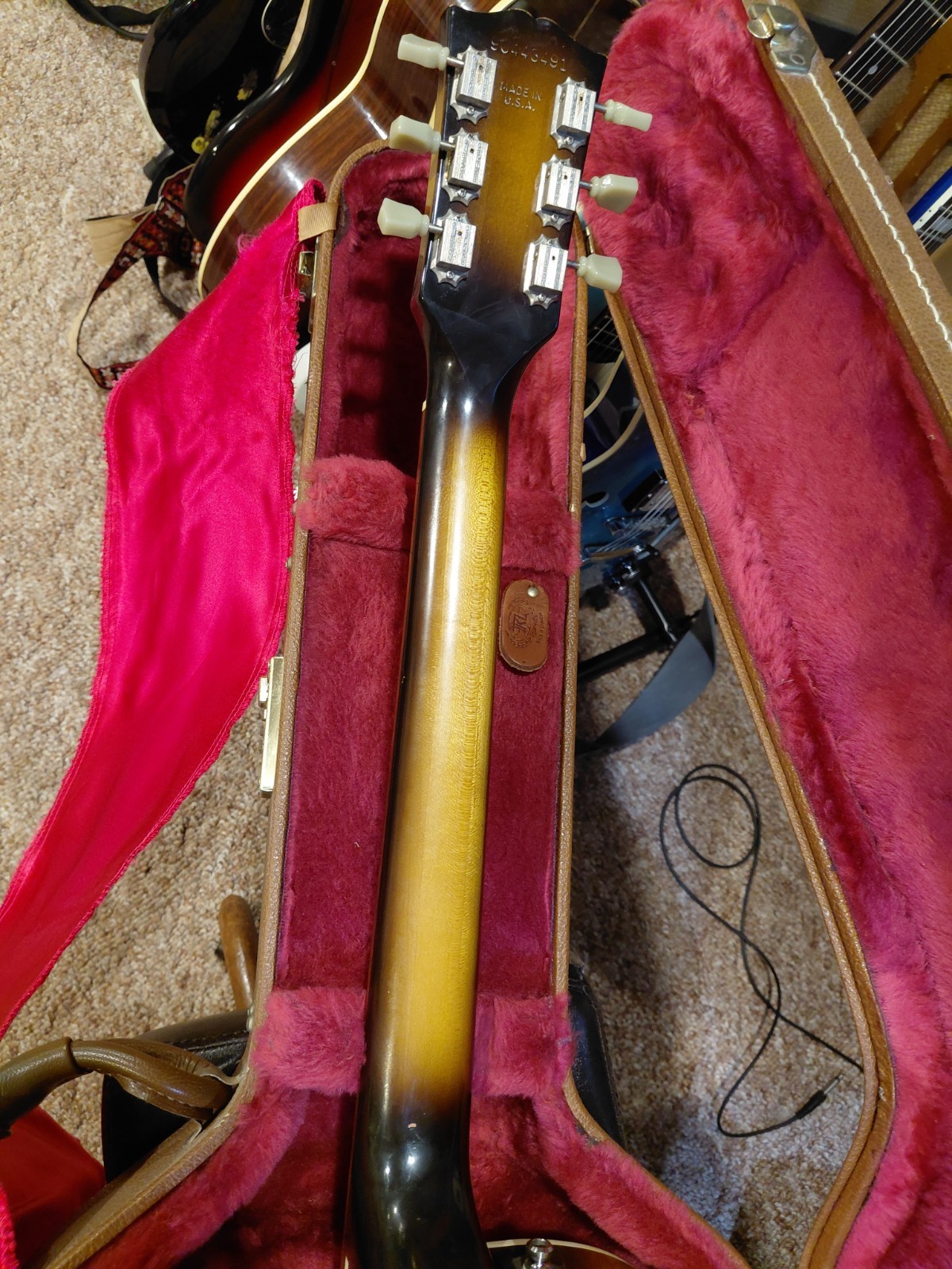 gibson es 135 guitar