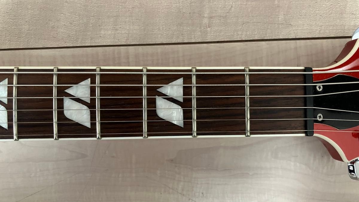 FERNANDES Ravelle STD AR