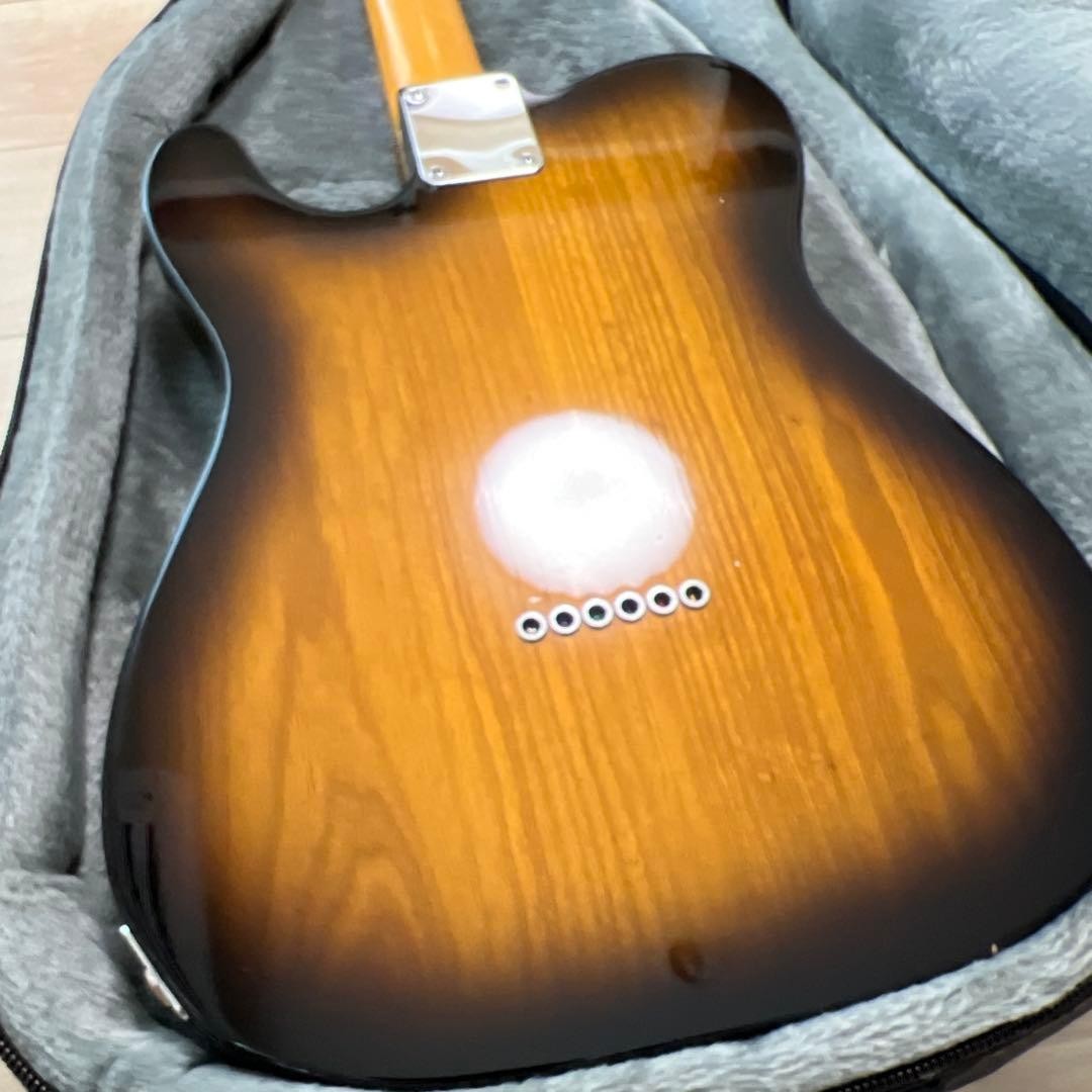 Dragonfly M-TEE Guitar Used with Light Scratches, Good Neck, 80% Fret