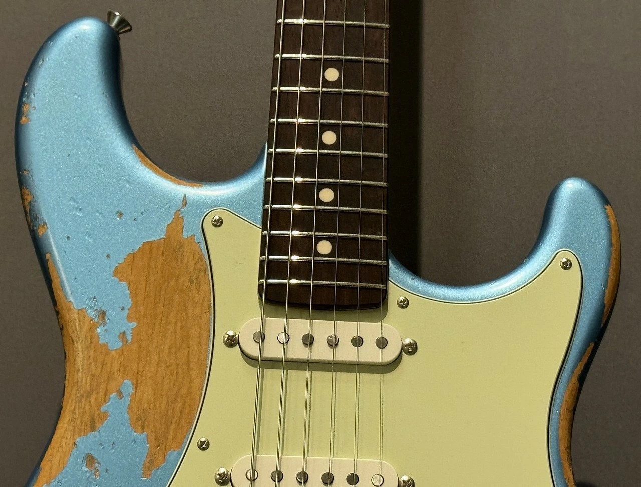 Sugi Stargazer SSS Alder/Vintage Rosewood FB/Ice Blue Metallic Heavy Aged 3.4kg