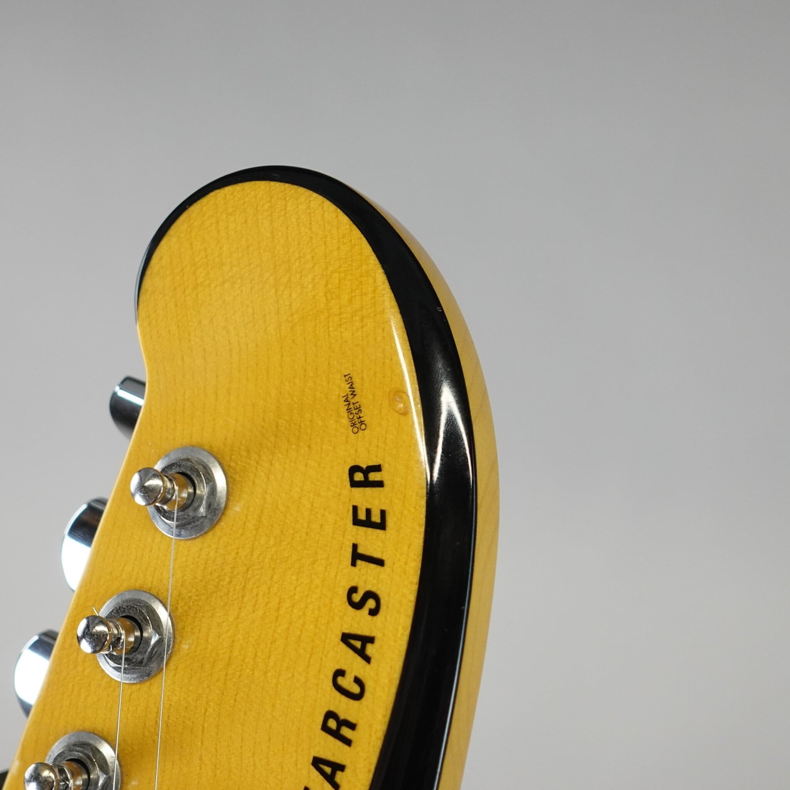 Fender Modern Player Starcaster, Maple Fingerboard – Aged Cherry Burst (Used)