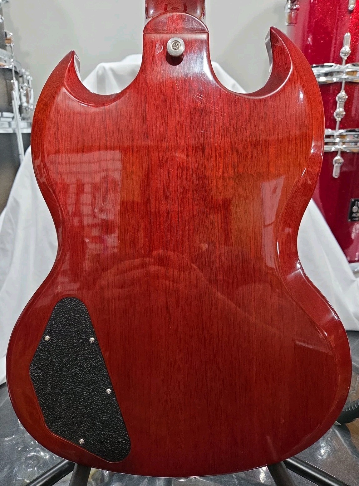 Gibson Les Paul 100 Special 2015 SG Cherry Finish G Force Tuners with Hard Case