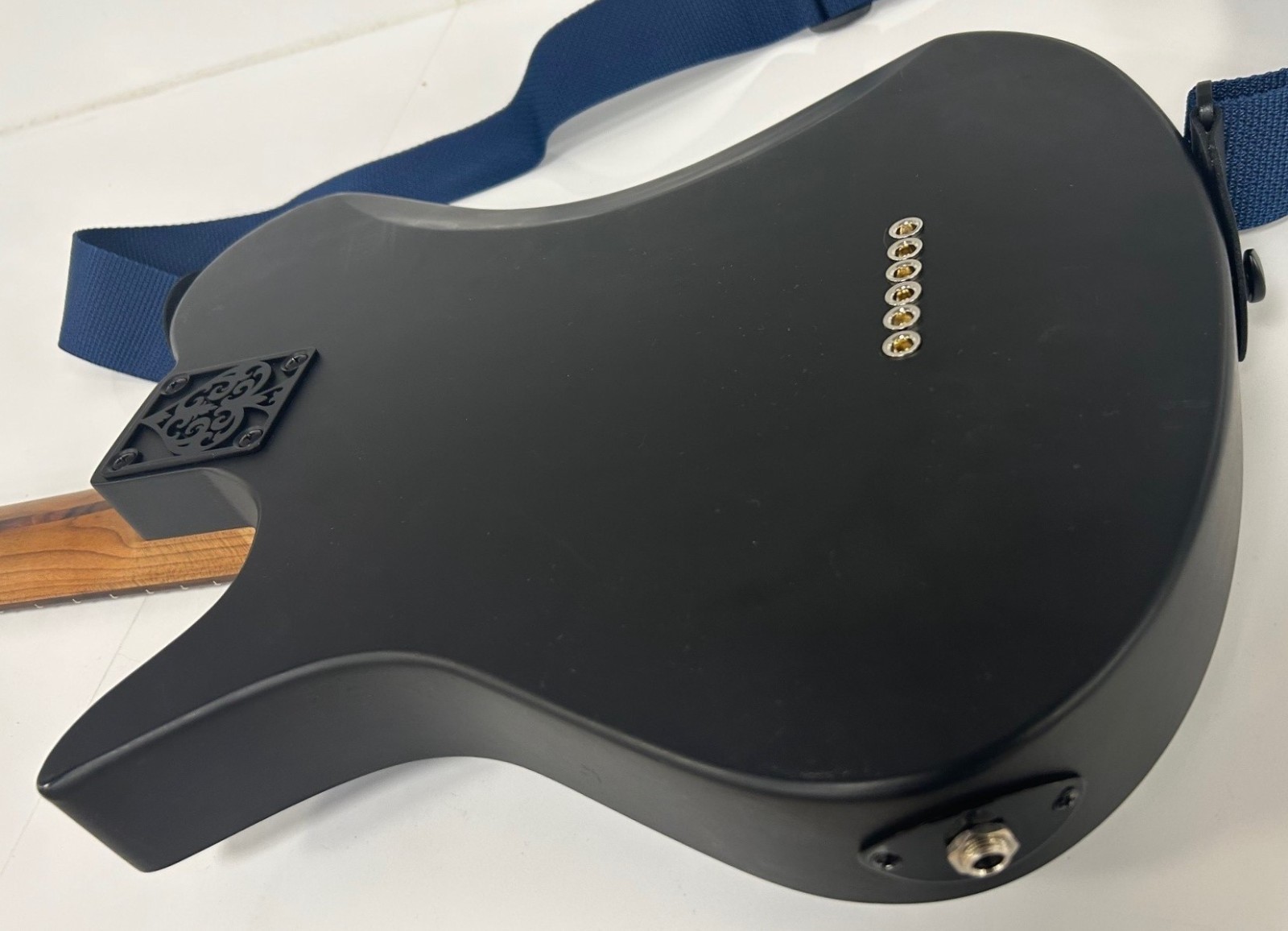 Custom Hot Rodded tele size single cutaway – ”Zeus style” guitar.