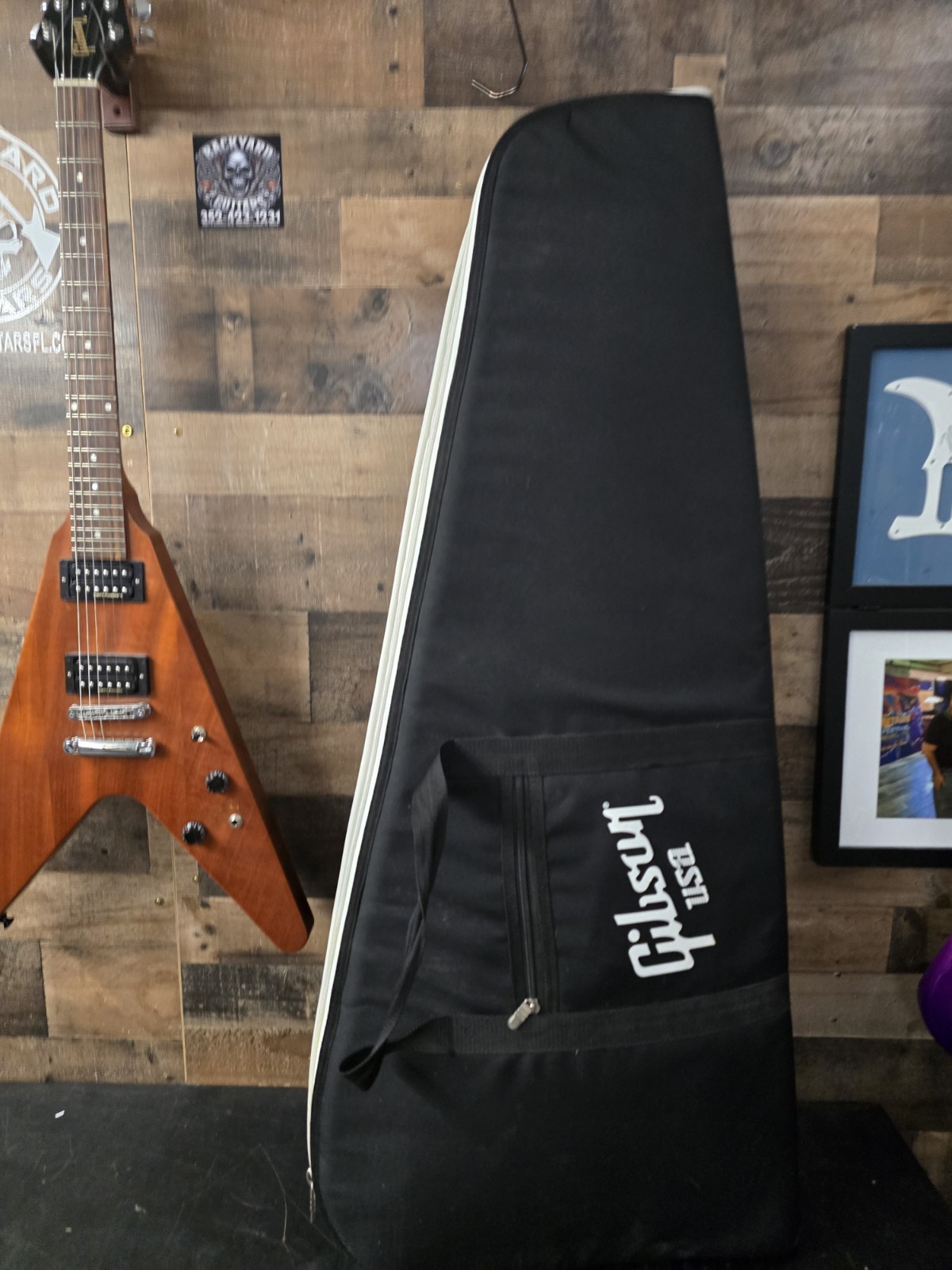 2016 Gibson Flying V Limited With Dirty Fingers Pickups 7.4 Lb