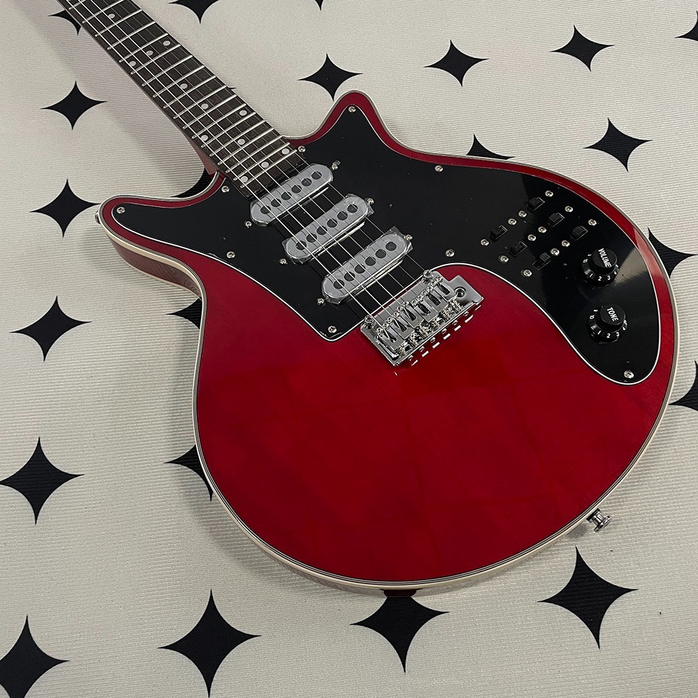 High-quality electric guitar; mahogany body and neck; stainless steel frets
