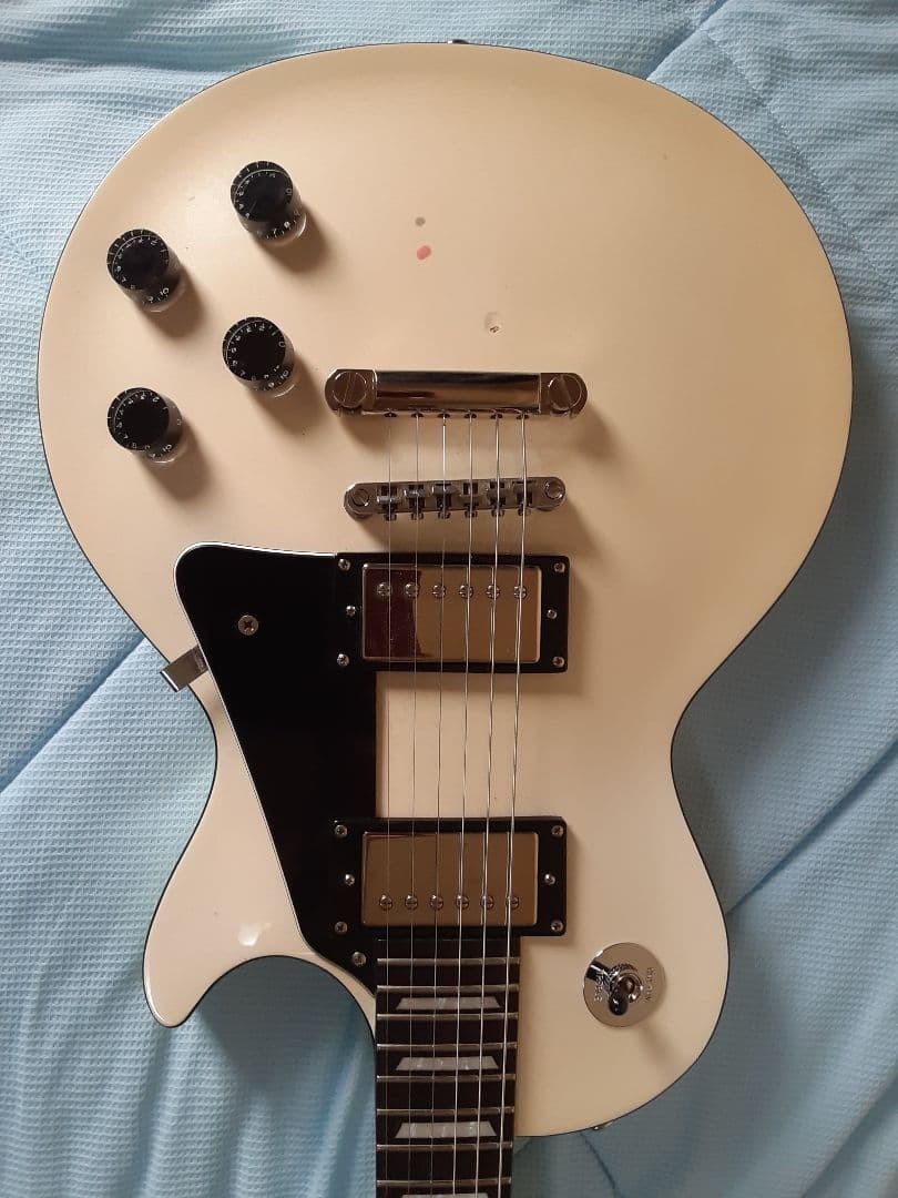 GrassRoots Les Paul G-LP Limited Model WH Safe packing!