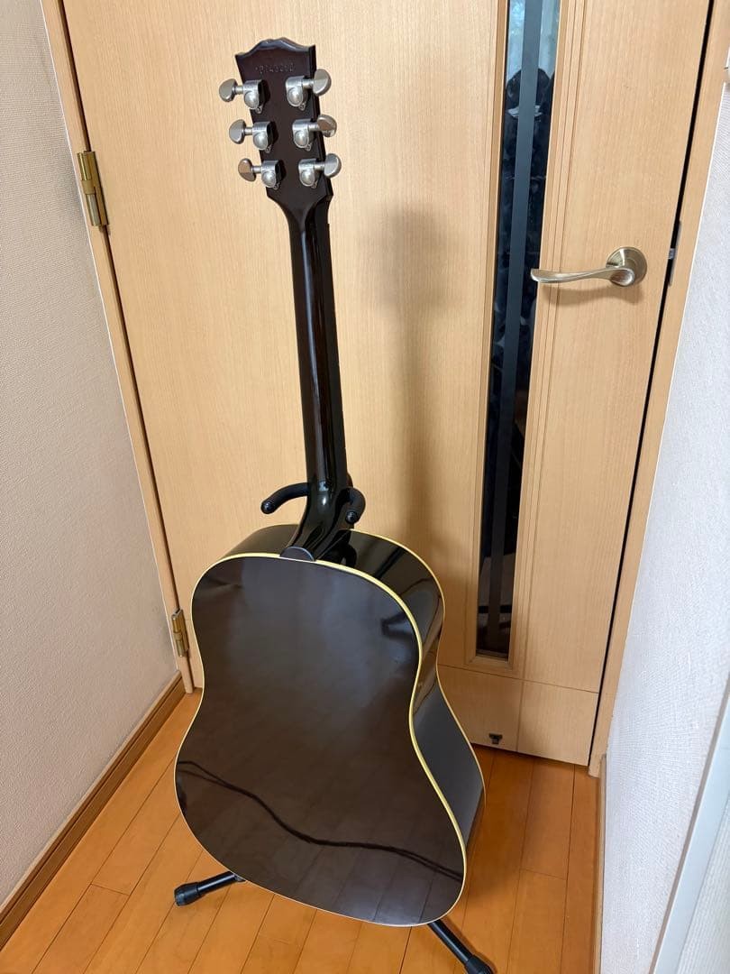GIBSON J-45 Made in 2012