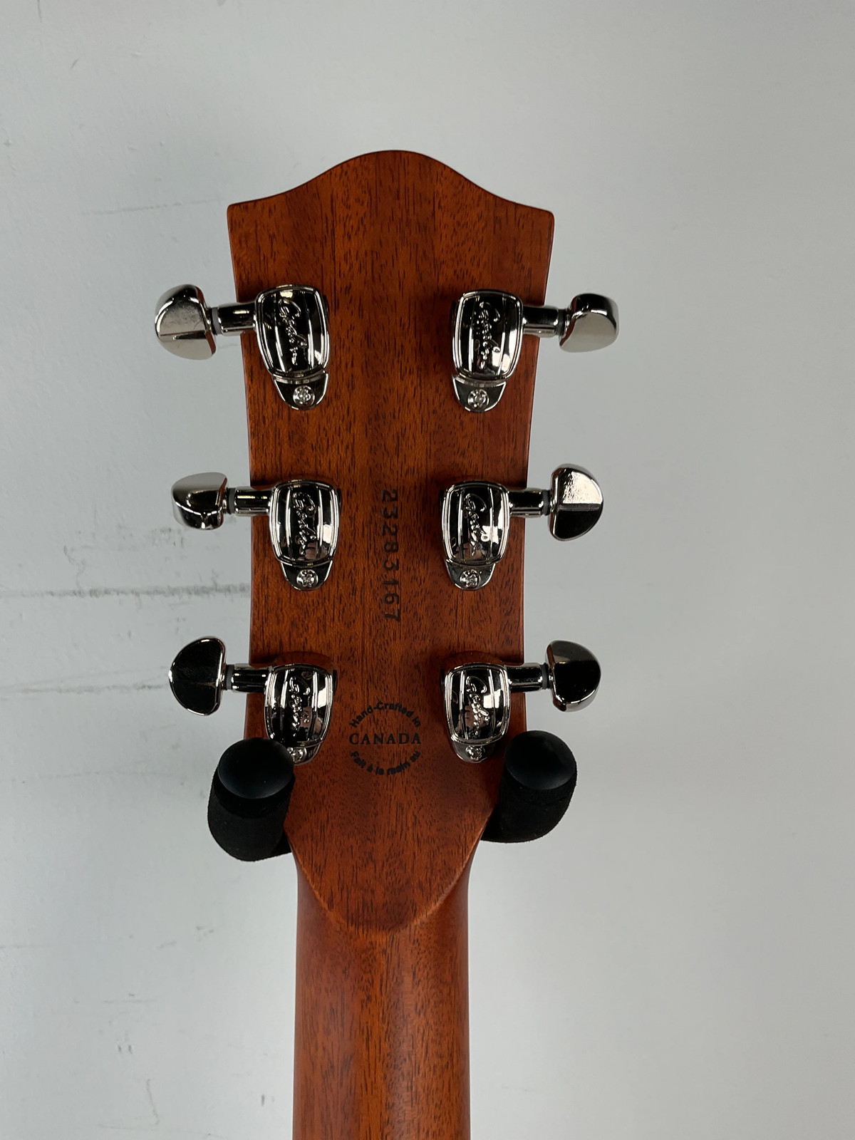 Godin Radium Electric Guitar – Winchester Brown – Misaligned Neck