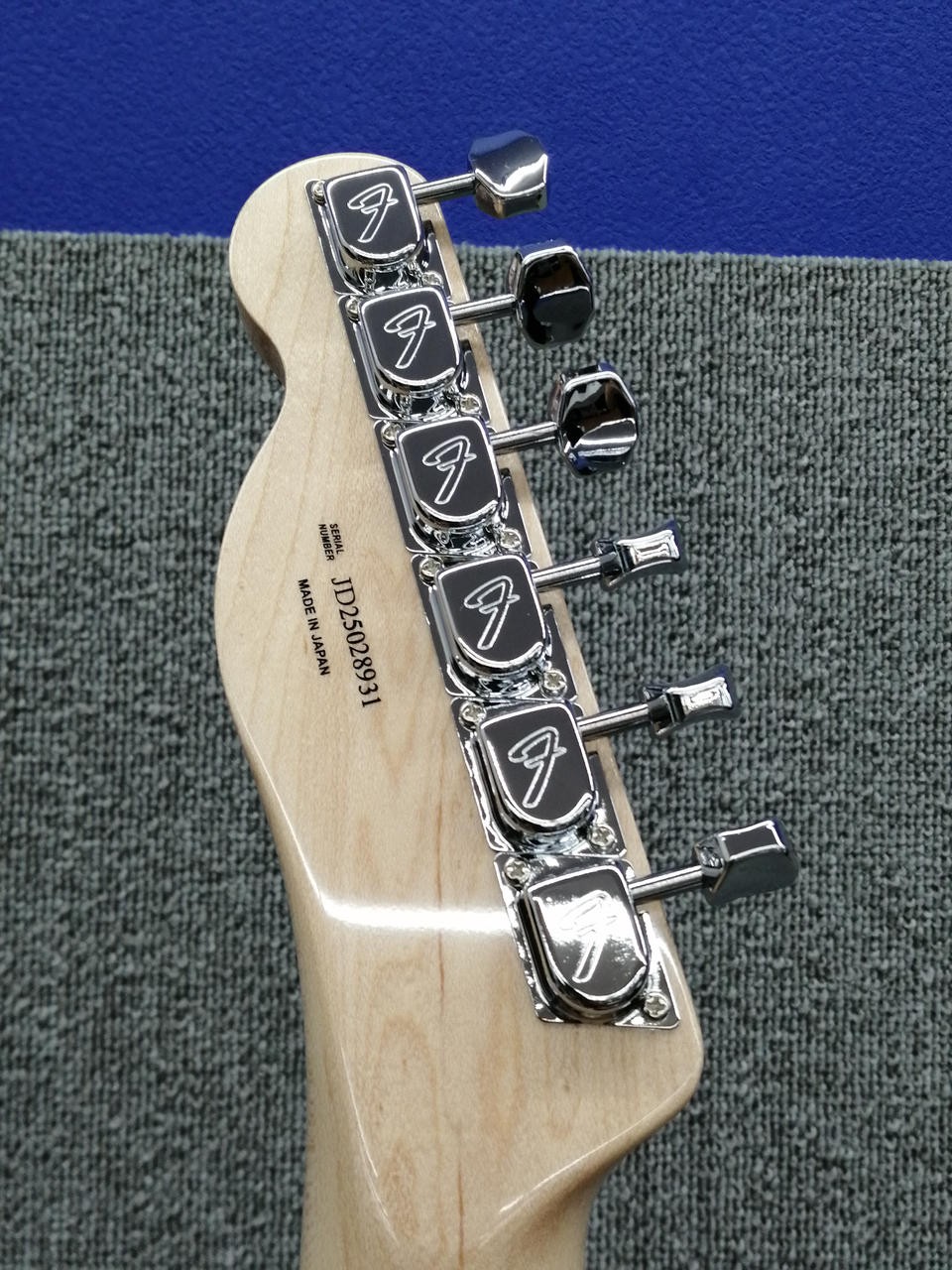 FENDER JAPAN TRADNLⅡ 70s TELE THINLINE Telecaster-type Electric Guitar