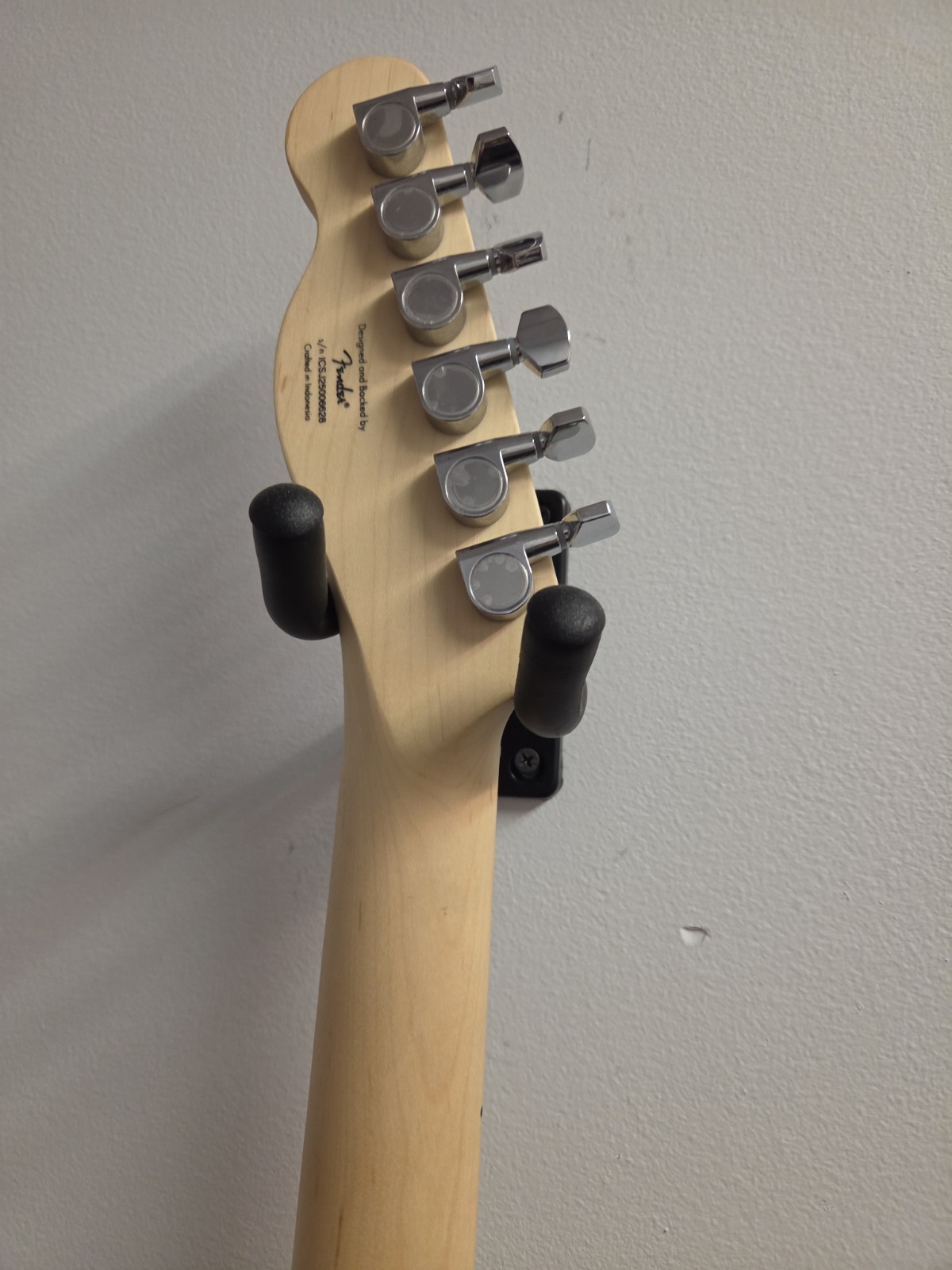 Squier Sonic Telecaster – Butterscotch Blonde w/ Maple FB