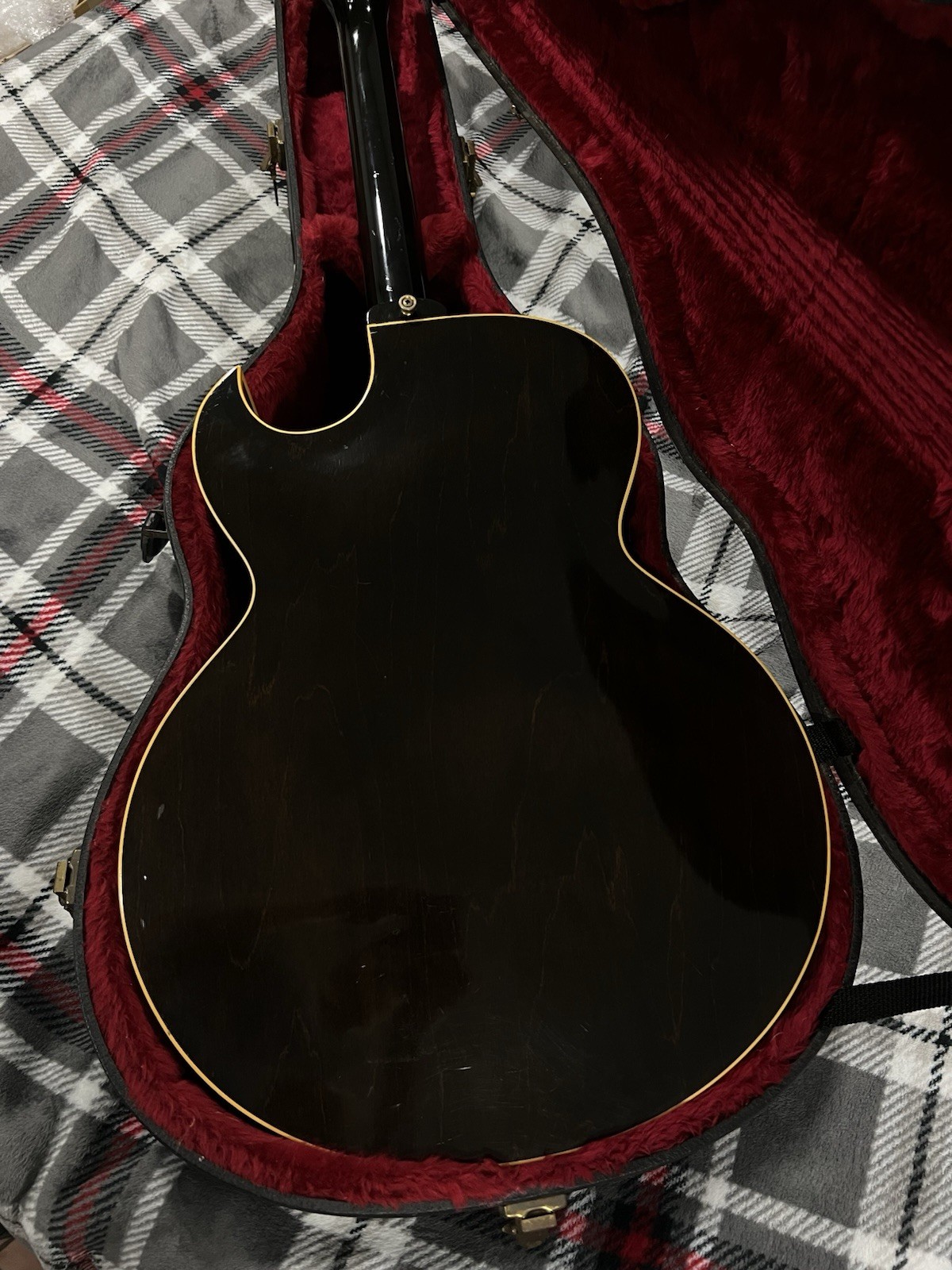 1980 Gibson ES-175 guitar, all original Bery Good condition