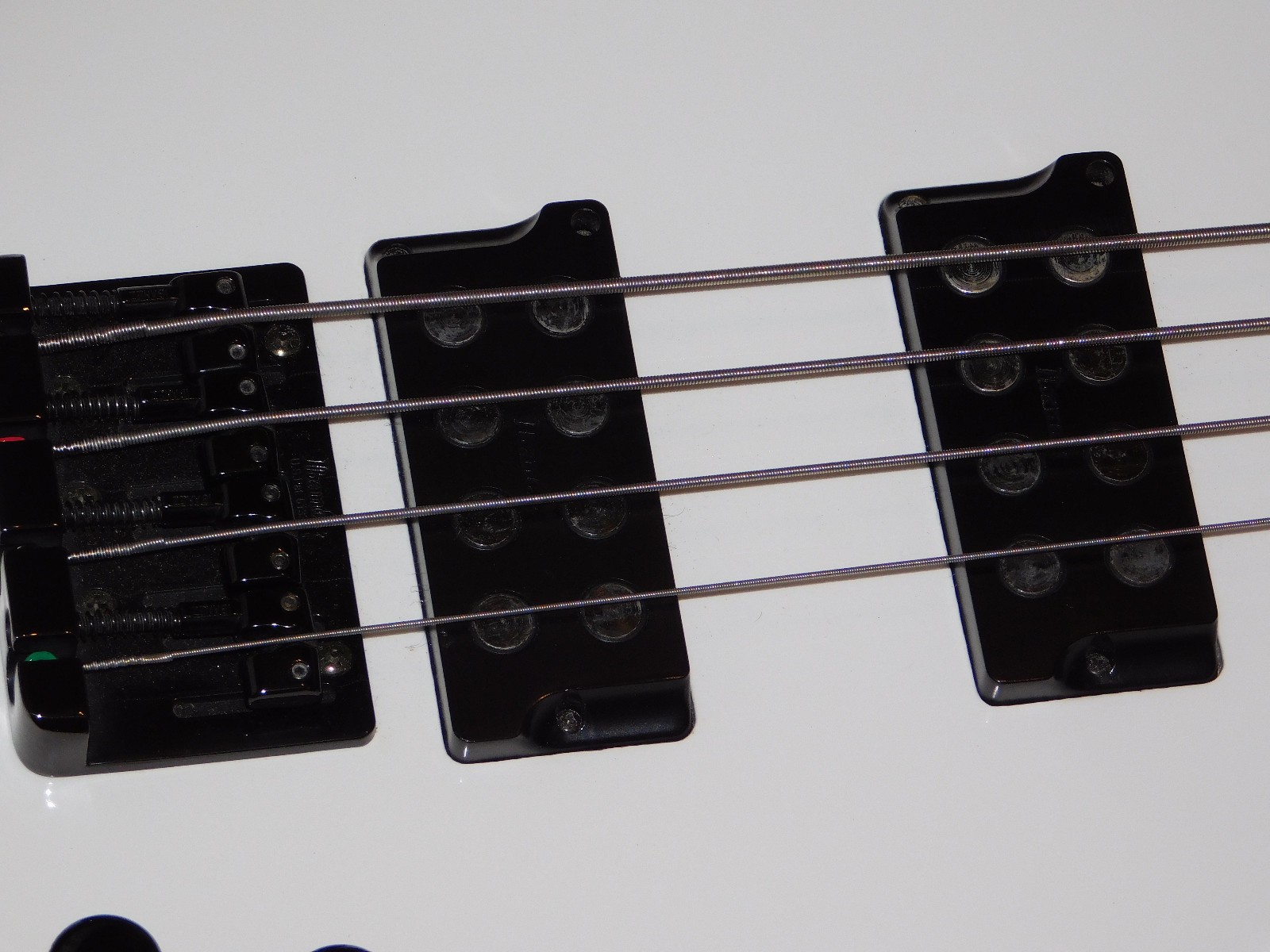 Ibanez SRX2 EX2 Soundgear SDGR Electric Bass Guitar Alpine White