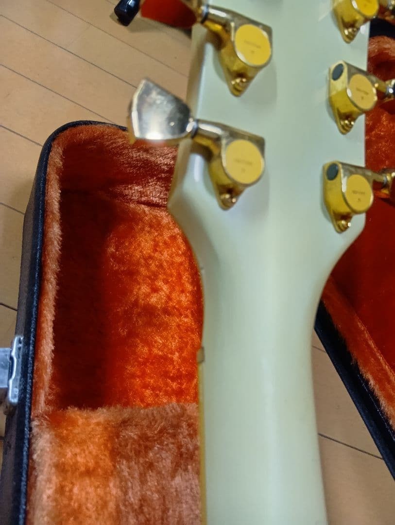 Burny Les Paul Custom Diamond Inlay Safe packing!