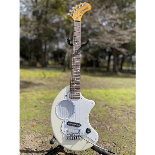 FERNANDES ／ Burny ZO-3 ST 1972 RB (CW)