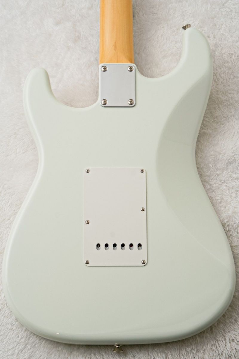 Fender / FSR Made in Japan Traditional II Late ’60s Stratocaster – Olympic White