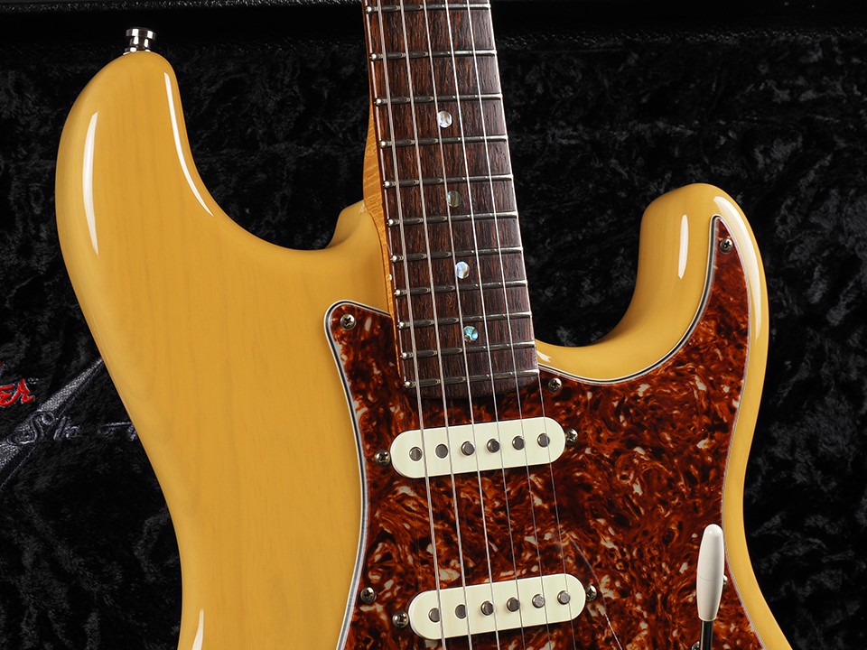 Fender Custom Shop Classic Player Stratocaster Honey Blonde 2006 Electric Guitar