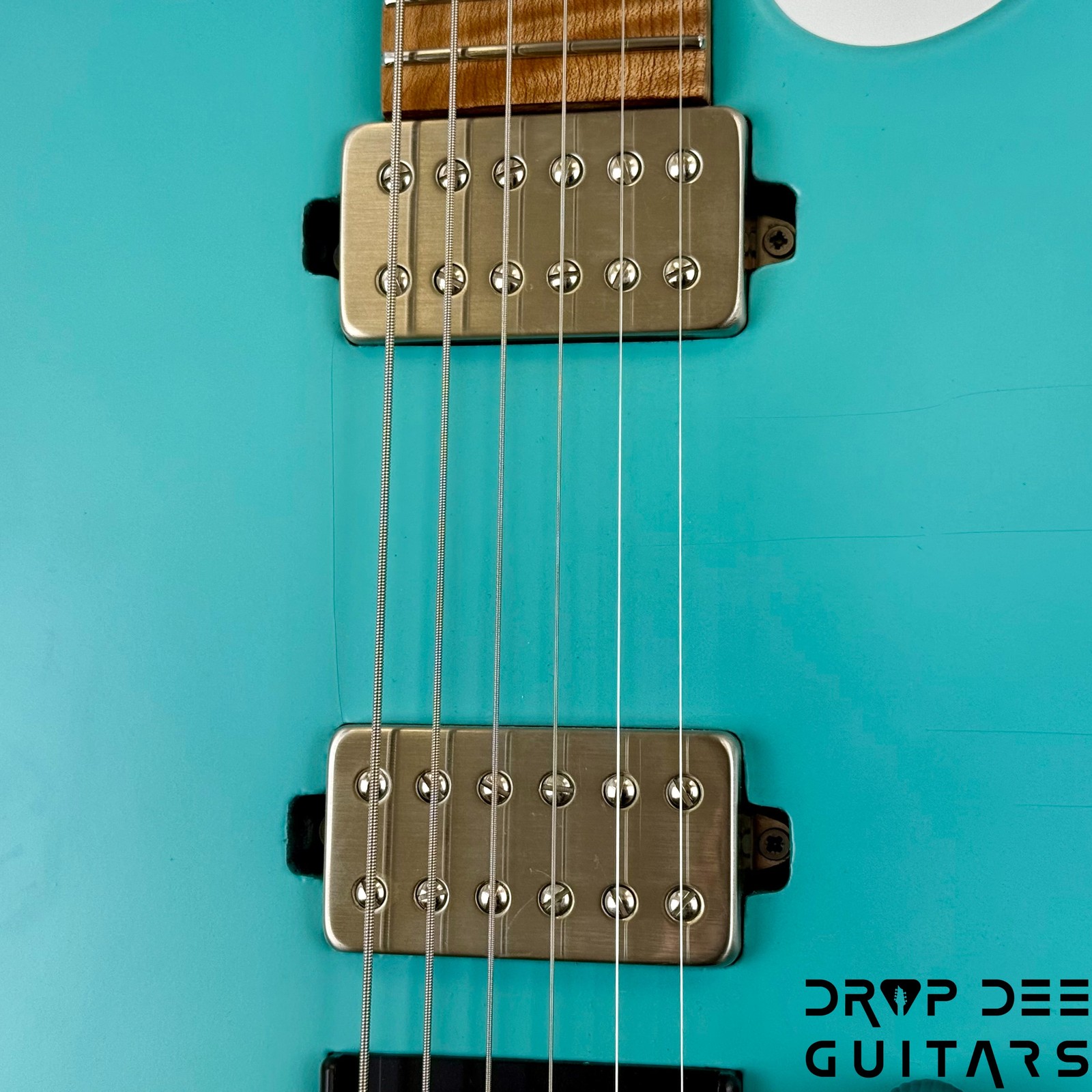 SMP Custom Shop Τρίτη Electric Guitar w/ Case – Seafoam Green