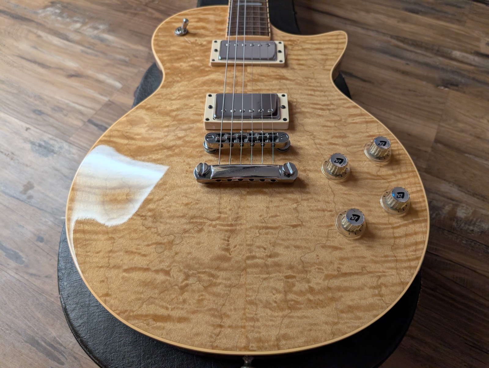 1998 Guild Bluesbird Electric Guitar Natural Flame Top Factory Duncan’s W/OHSC
