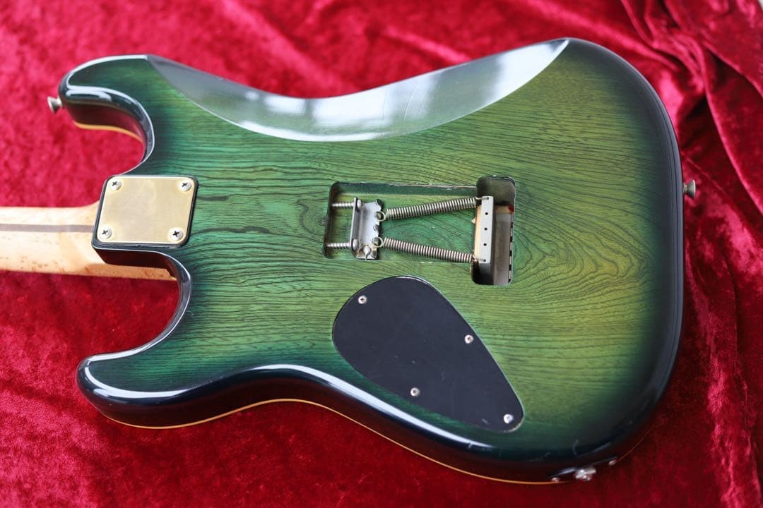 Electric Guitar Schecter Custom 1980s Green Burst Made in Japan