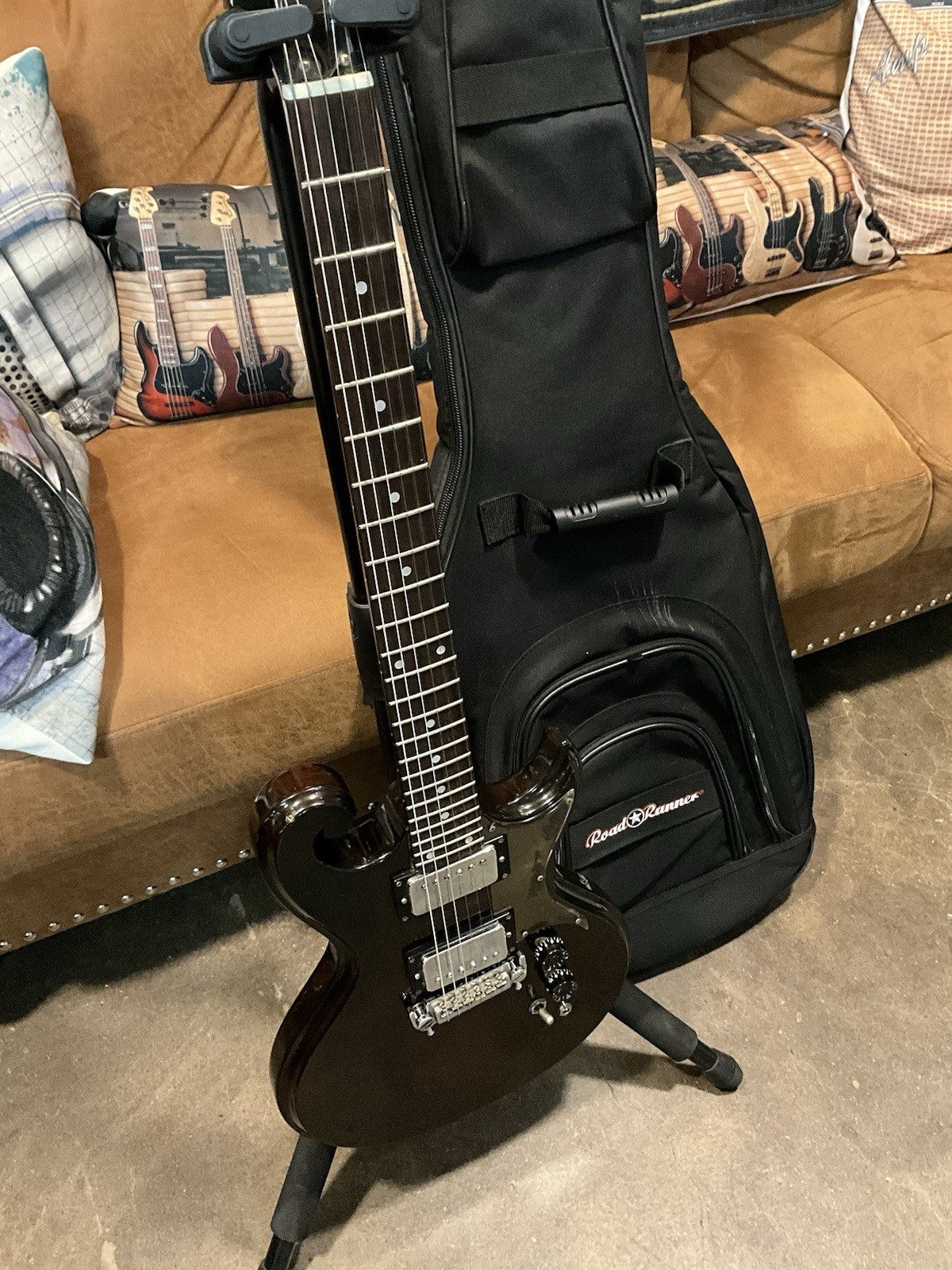 epiphone SC-450 scroll solid body electric guitar made in Japan 1970s in walnut
