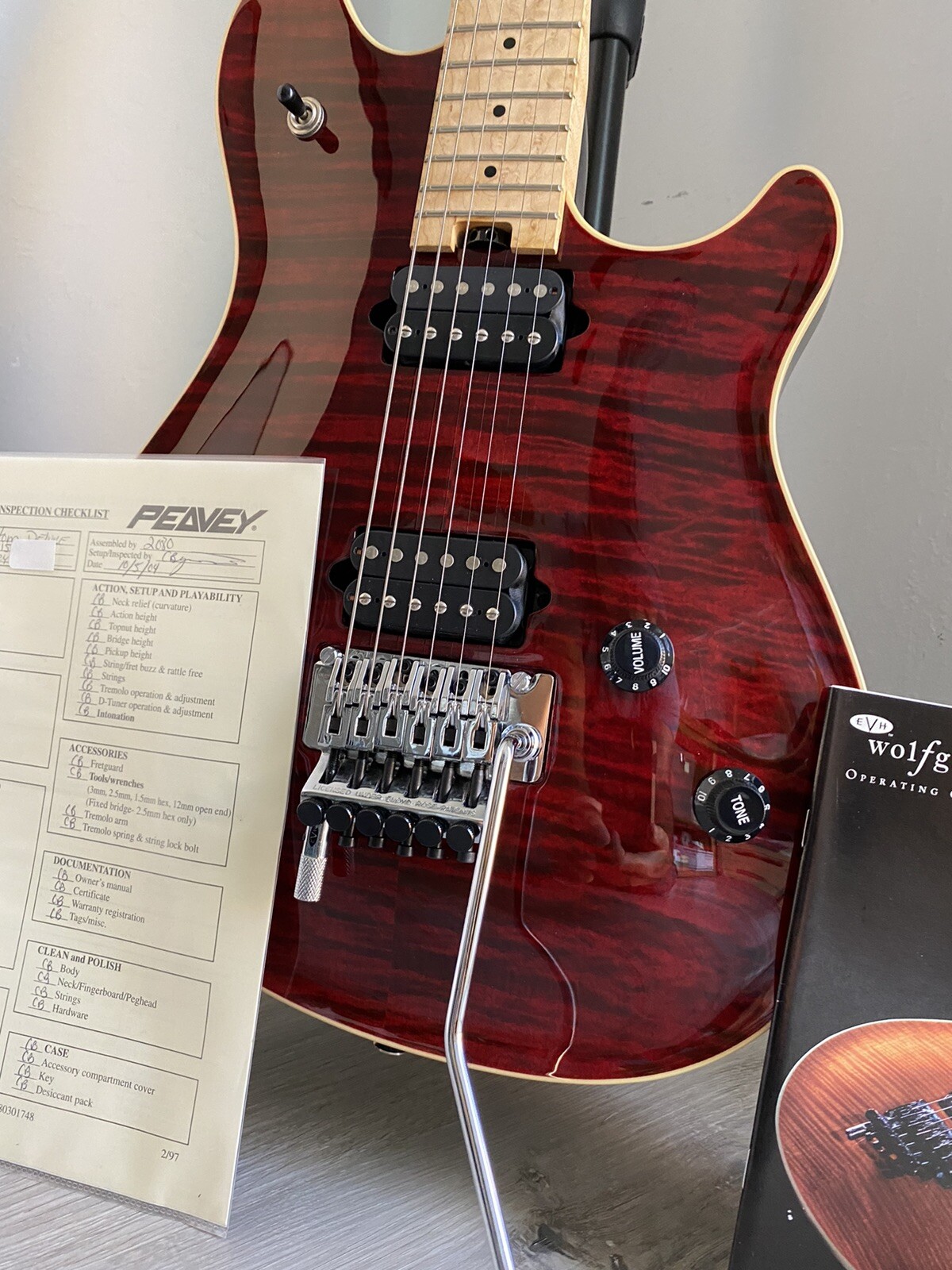 Peavey WOLFGANG “Custom Deluxe” DARK CHERRY FLAME TOP Guitar (unboxed) 04′ EVH